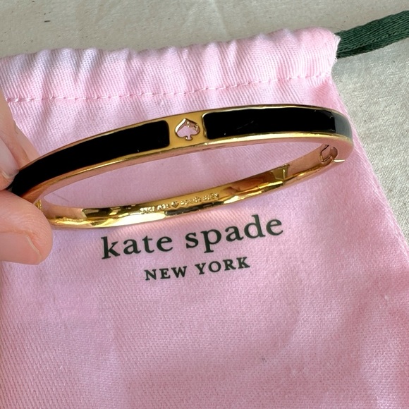 Kate Spade Set of 3 Bangles Bracelets Gold Tone with Dust Bag - Picture 9 of 16